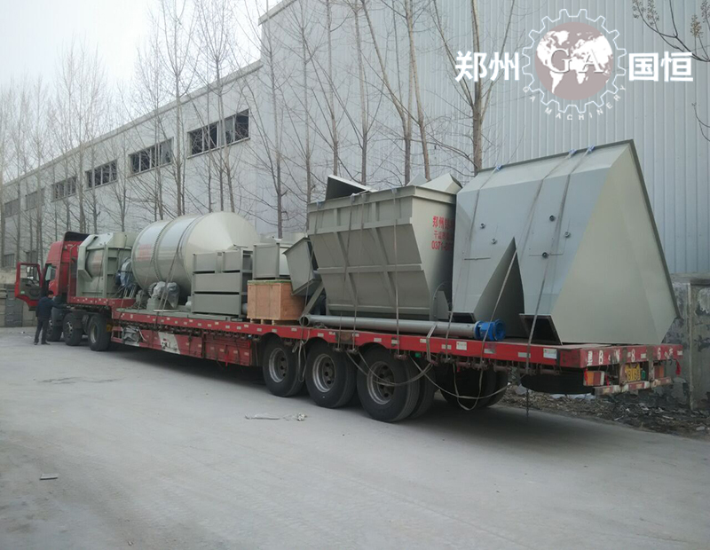 膩?zhàn)臃凵a(chǎn)線發(fā)貨現(xiàn)場